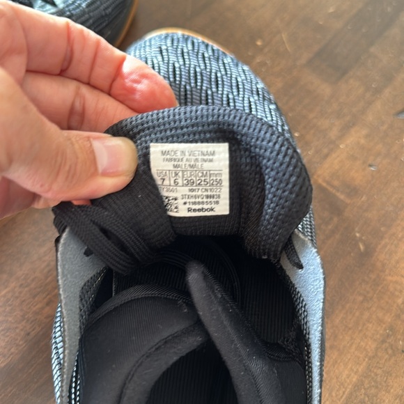Reebok CrossFit men’s Sneakers (worn twice) - Picture 3 of 3